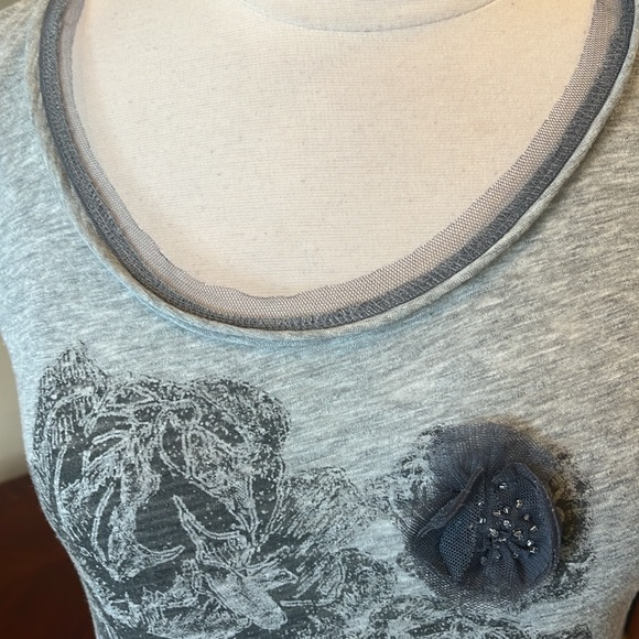 Lauren Conrad Oversized Gray Comfy Short Sleeve - Picture 5 of 9